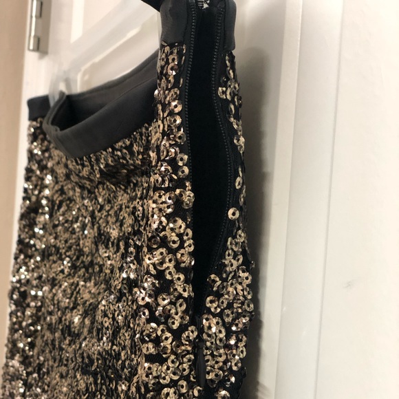 Fancy skirt - Picture 5 of 6